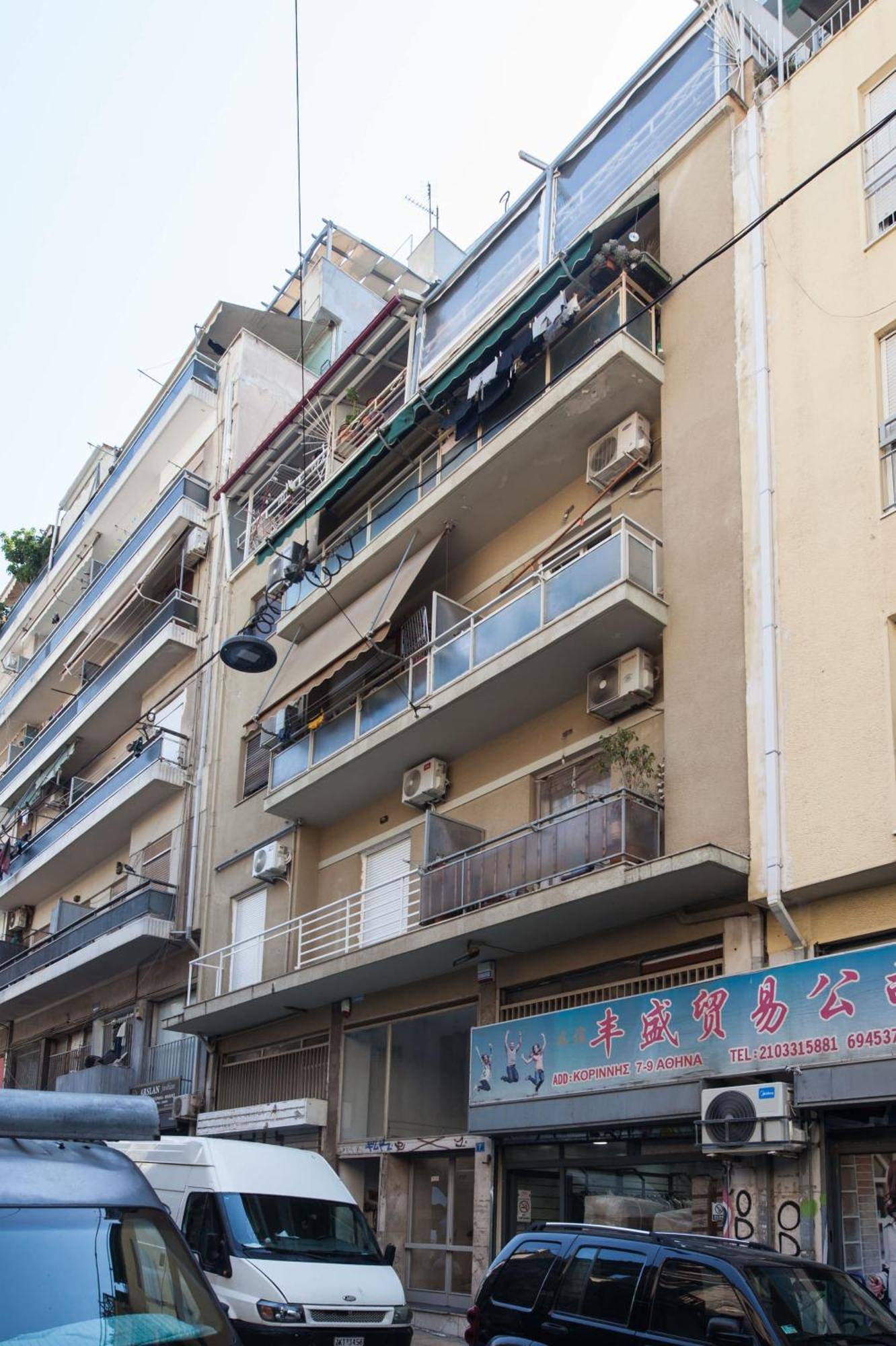 Central 2 Bd Apt With Balcony By Monastiraki Αθήνα Εξωτερικό φωτογραφία